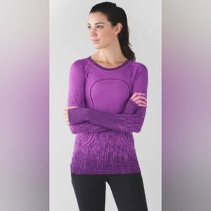 Women's Lululemon OmbrePurple Long Sleeve Top S